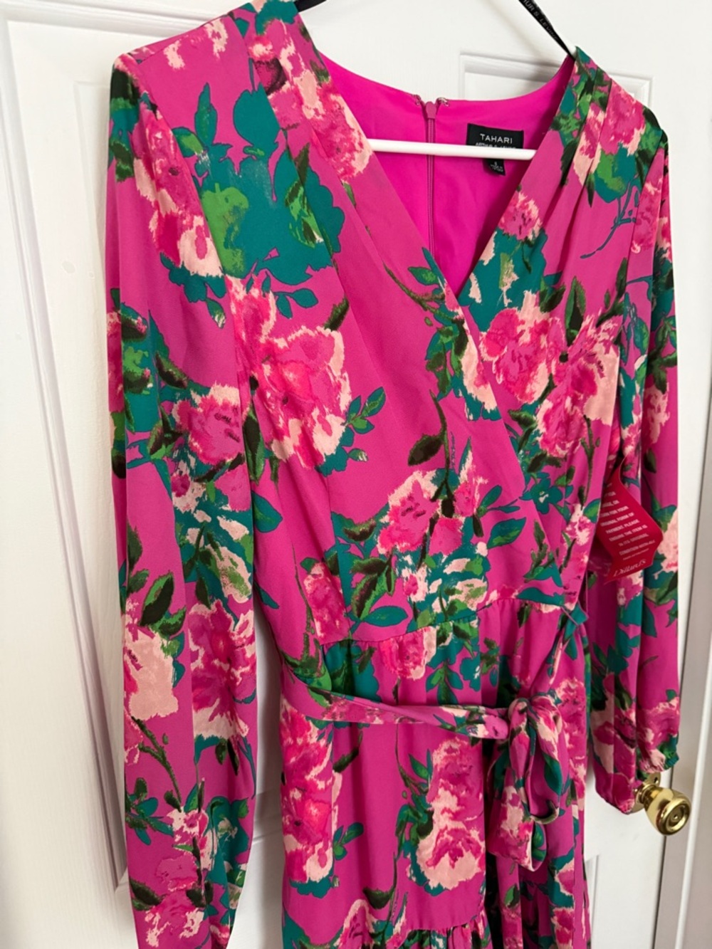 Tahari ASL Women’s Pink Green Floral Tiered Maxi Dress Size 8 NWT - Picture 3 of 7